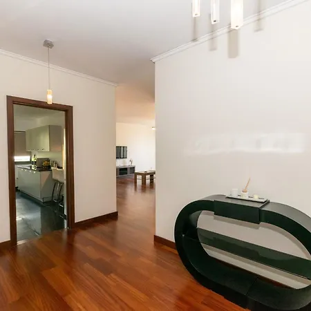 Apartment Sunscape - 2 Bdr, Avenida Infante, Front Of Savoy Palace Funchal (Madeira)