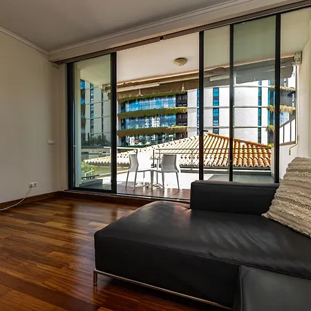Sunscape - 2 Bdr, Avenida Infante, Front Of Savoy Palace فونشال